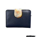 Billetera pasaportera en cuero azul