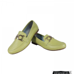 Mocasín verde en cuero para mujer